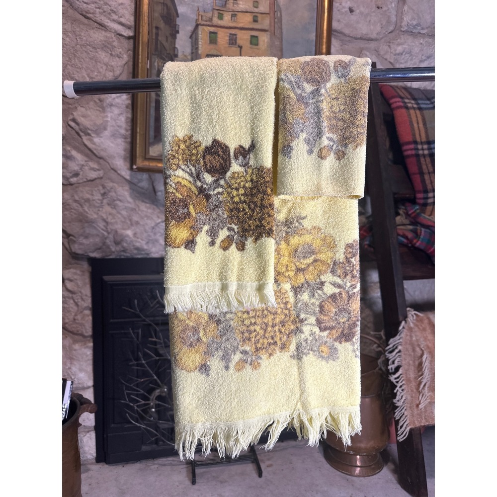 Vintage‎ Yellow Floral Bath Towel Retro Bathroom Decor Fringe
